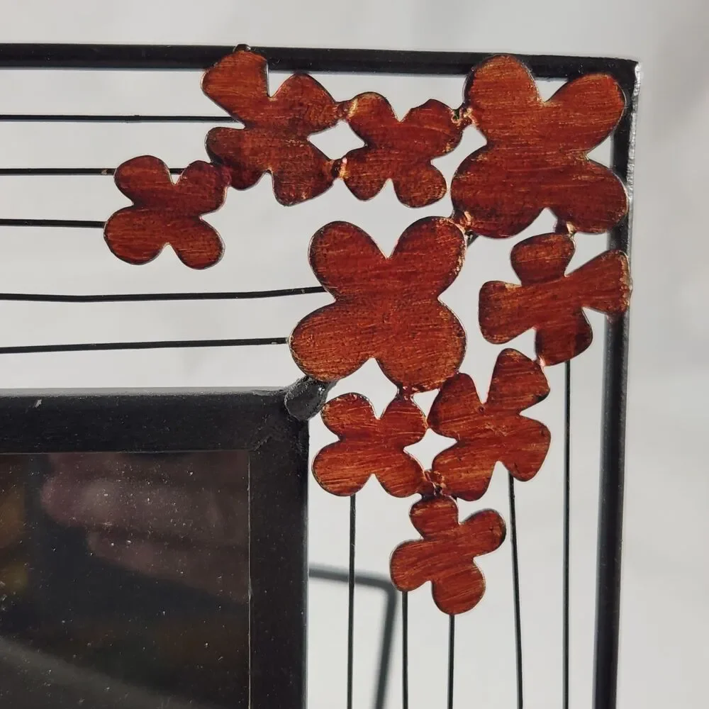 Metal Desktop Picture Frame for 5 x 3.5 in Pictures - Total 9 x 7.25 in Flowers